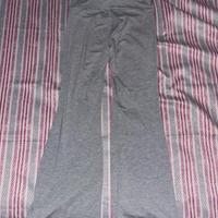 pantaloni a zampa grigi