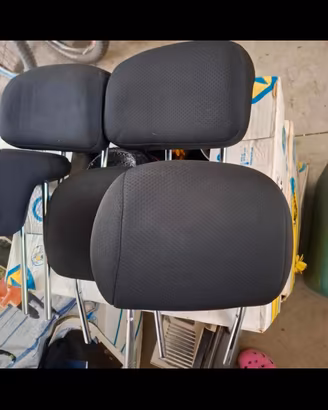 5 poggia testa di una sukuzi ignis del 2008, 2 ant