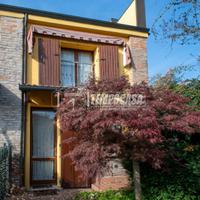 BILOCALE SU DUE LIVELLI CON GIARDINO