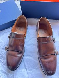 Scarpa sringata uomo