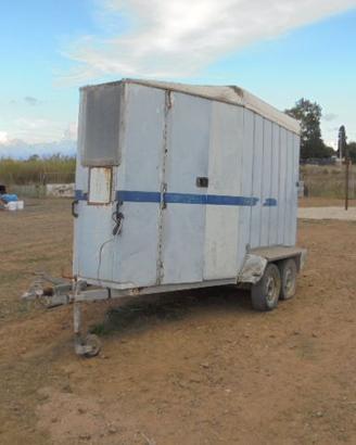 Trailer 2 posti da revisionare