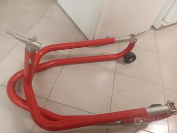 cavalletto moto da strada 