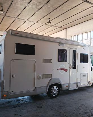 CAMPER SEMINTEGRALE AUTO ROLLER GARAGE P 2.3 130CV