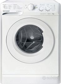 Lavatrice Indesit pari al nuovo (Maggio)