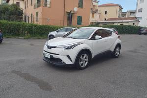 TOYOTA C-HR 1.8 Hybrid E-CVT Active