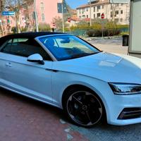 Audi A5 Cabrio 40 TDI S tronic Business Sport