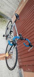 Bicicletta da corsa De Rosa primato 
