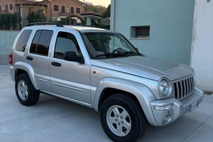 Jeep cherokee KJ 2.8 2004