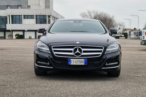 Mercedes cls shooting brake 204cv turbo diesel