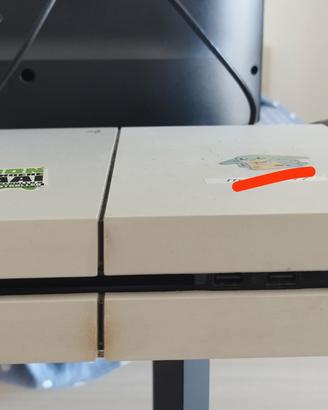 PS4 originale bianca 