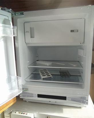 Frigo De Longhi da incasso
