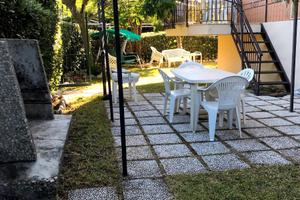 Appartamento arredato con giardino