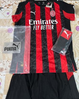 completo calcio AC Milan 2025
