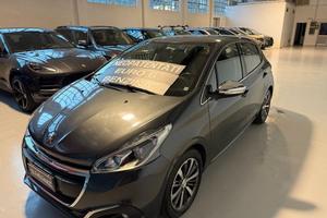 PEUGEOT - 208 - PureTech 82 5p. Allure