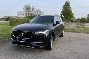 Volvo xc90 7 posti d5 momentum