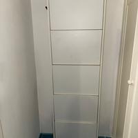 Scarpiera a muro bianca