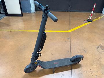 monopattino Segway Ninebot E45E - perfetto stato