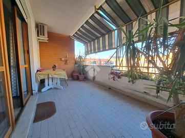 4 LOCALI A ROMA