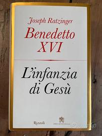 Libro "L'infanzia di Gesù" di Benedetto XVI