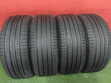 255 55 19 Gomme 4 Stagioni 95% Pirelli 255 55R19