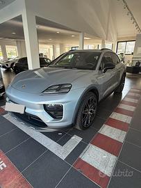 PORSCHE MACAN 4 ELETTRICA