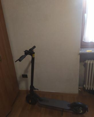 monopattino xiaomi