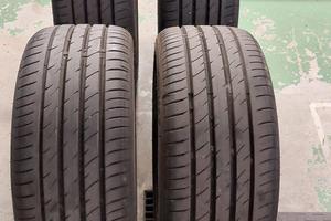 4 gomme Goodride 245/40 ZR19 98Y – usate 3000 km 
