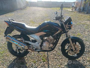 Yamaha YBR 250