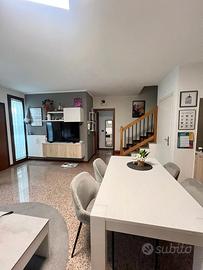 Appartamento in duplex in sole 5 unità