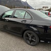 MERCEDES-BENZ C 200 CDI