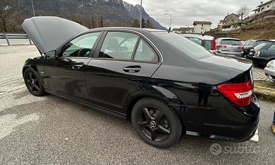 MERCEDES-BENZ C 200 CDI