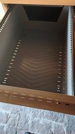 cassettiere. laccate 