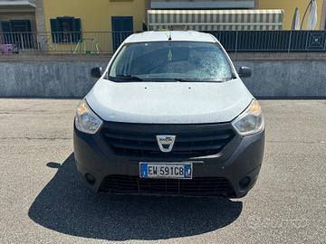 Dacia Dokker 1.5 dCi coibentato aria condizionata 