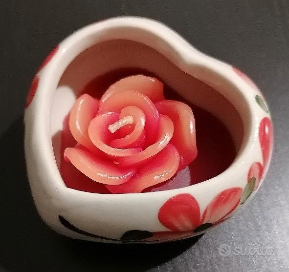 Candela Rosa Rossa, in ceramica Cuore Rosso, aroma Rosa Rossa