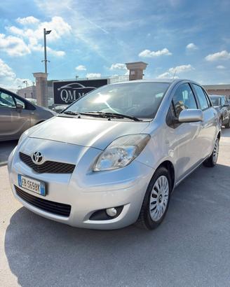 Toyota Yaris 1.3 5 porte Sol