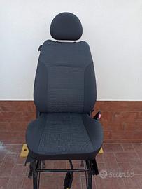 INTERNI OPEL CORSA 2003