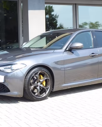 ALFA ROMEO Giulia 2.0 Turbo 200 cv AT8 Super Spo
