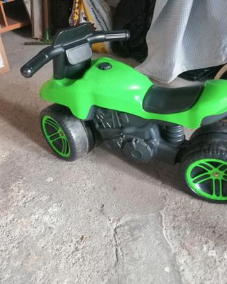  moto bimbo  