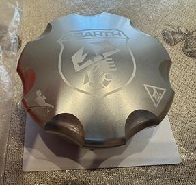 Kit 500 Abarth tappo olio + cappello