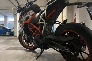 ktm 390 duke