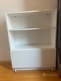 Scaffale Ikea con cassetto