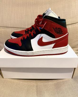 Nike Air Jordan 1 Mid