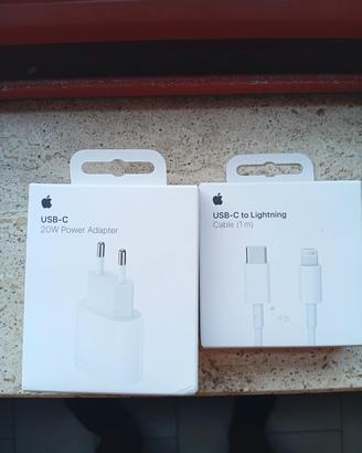 caricabatterie per iPhone 