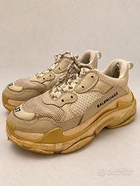 balenciaga triple s