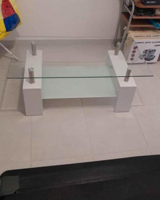 Tavolino da salotto in vetro stile moderno.