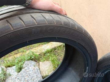 2 Gomme estivi 225/40/18