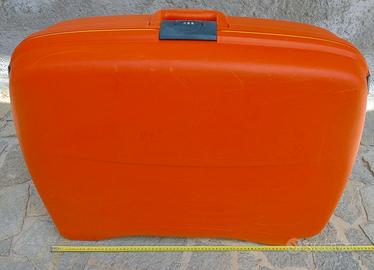 Valigia trolley rigida RONCATO arancione.