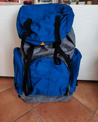 ZAINO 80 LITRI CON TASCHE