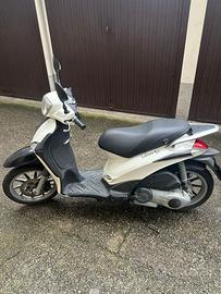 Scooter Liberty 150