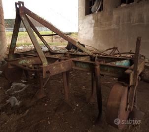 Estirpatore Balbo rigido 9 ancore ruote profondità